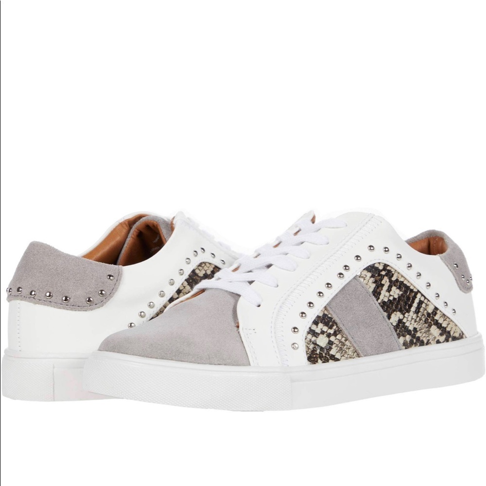 Steve Madden ~ Annita Sneaker
